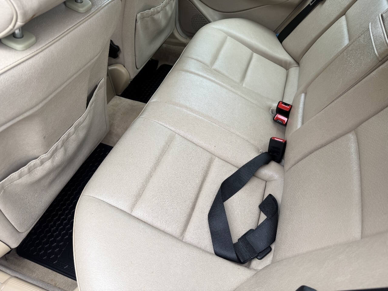 Used 1998 Mercedes-Benz C 230 image 14
