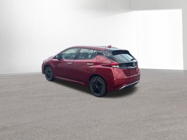Certified 2025 Nissan Leaf SV Plus image 3