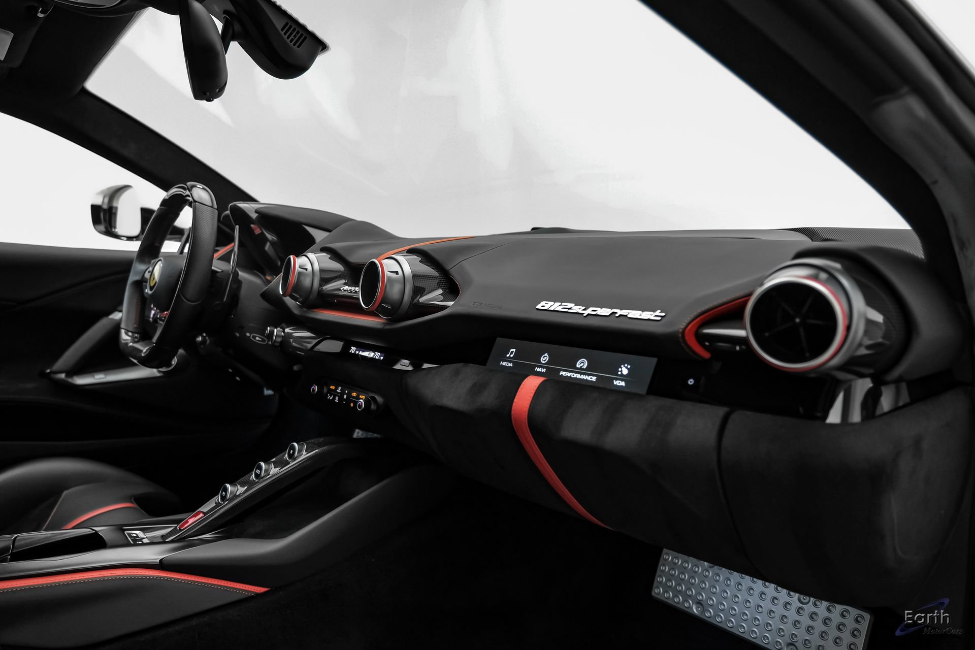 Used 2019 Ferrari 812 Superfast RWD image 58