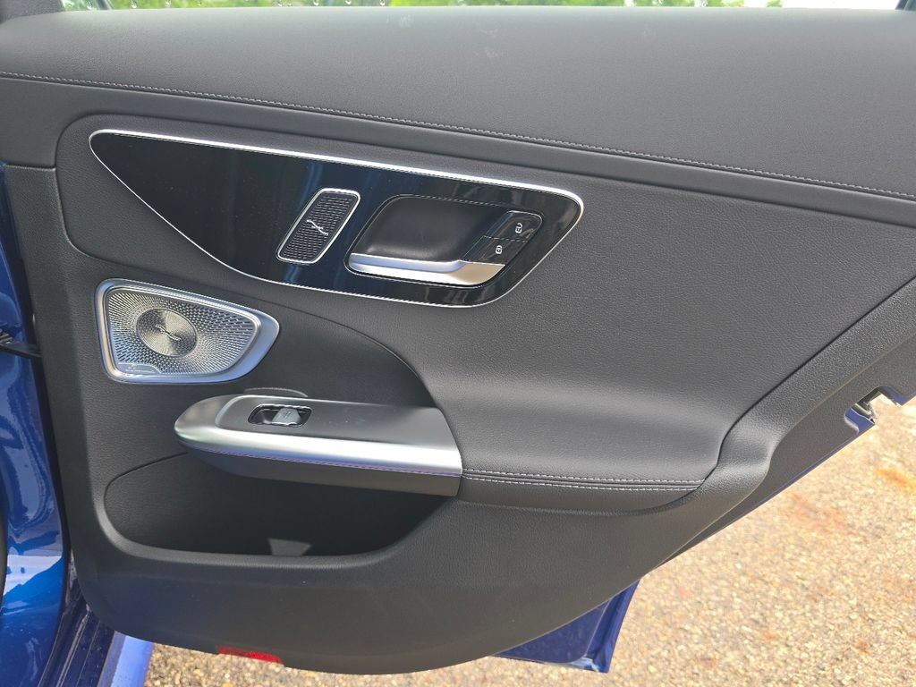 New 2026 Mercedes-Benz C 300 4MATIC Sedan image 23