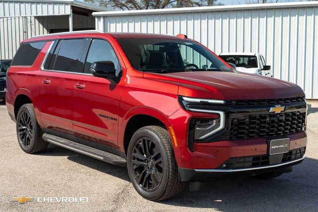New 2026 Chevrolet Suburban Premier AWD/4WD image 3