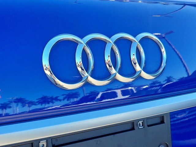 Used 2022 Audi SQ5 Premium image 11