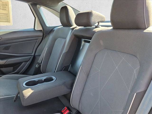 Used 2025 Volkswagen Jetta Sport FWD image 26