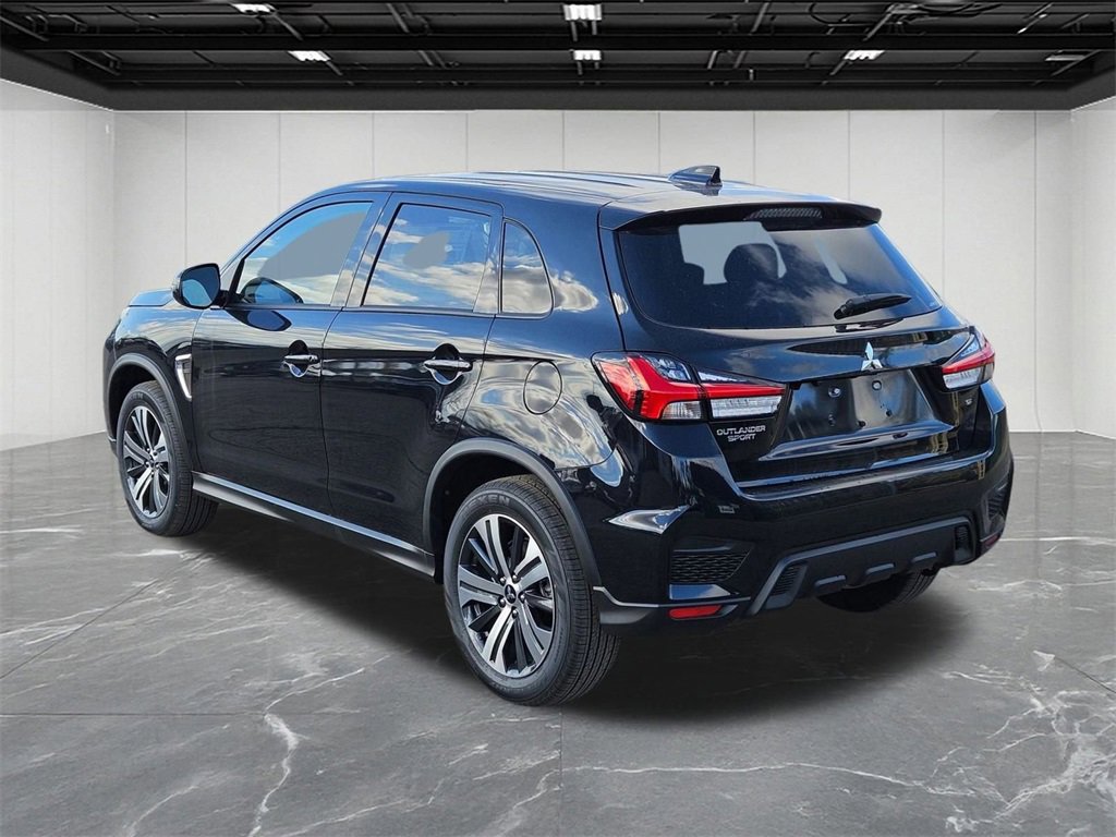 New 2025 Mitsubishi Outlander Sport SE image 3