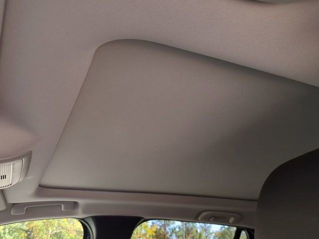 New 2026 MAZDA CX-50 Meridian Edition w/ Weather Package image 17