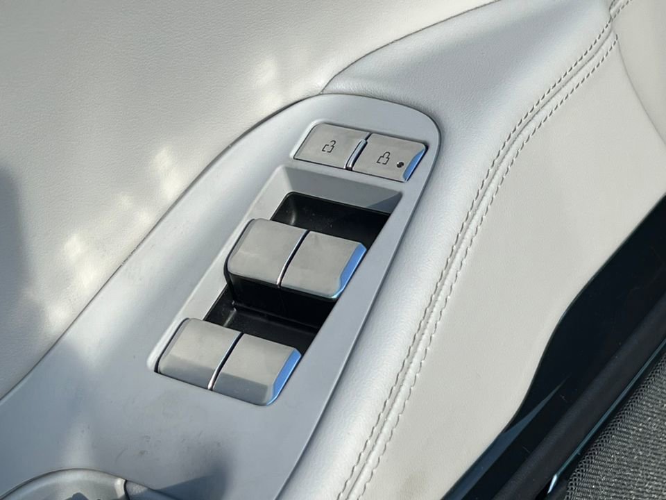 New 2026 Lincoln Navigator L Reserve w/ Jet Appearance Package image 16