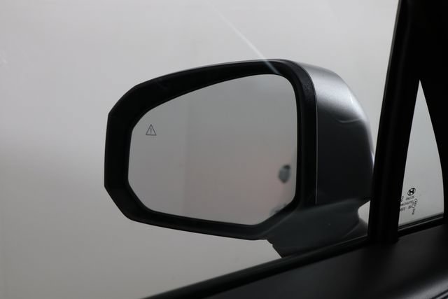 Used 2024 Hyundai Santa Fe SEL FWD image 32