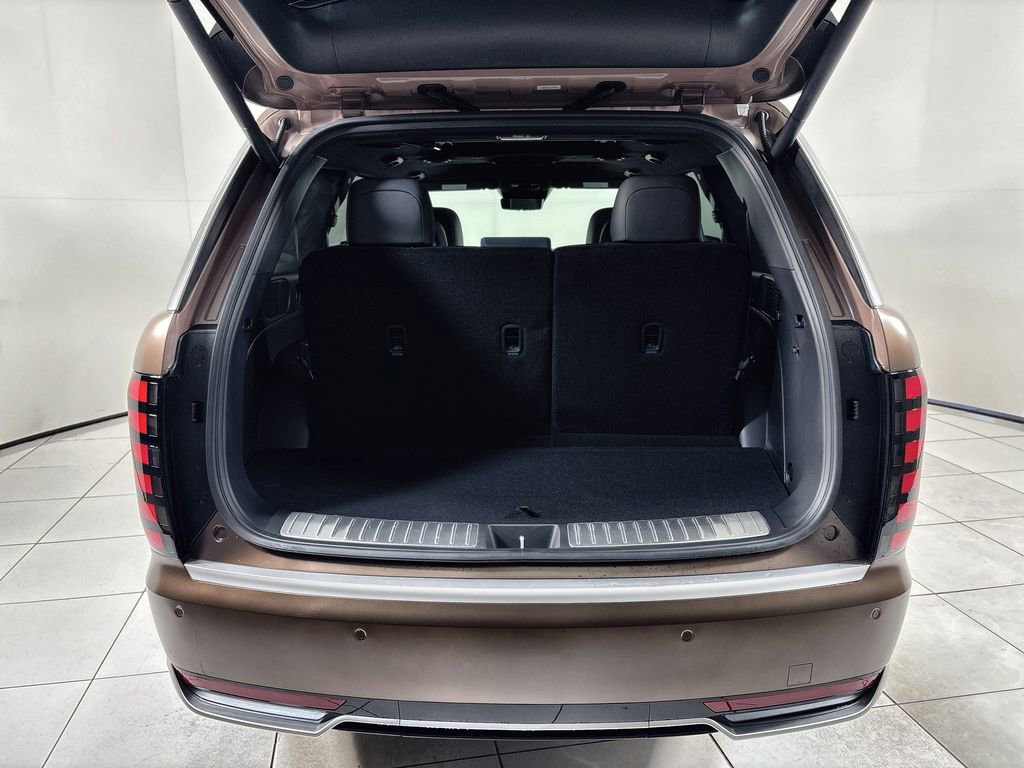 New 2026 Hyundai Palisade Calligraphy FWD image 21