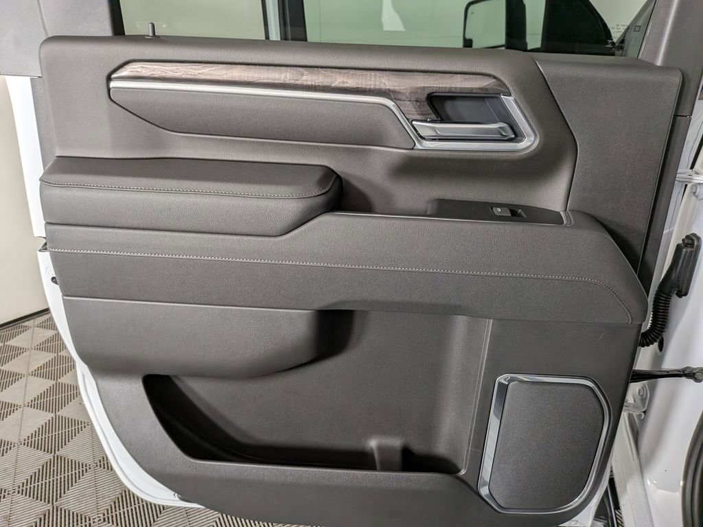 New 2026 Chevrolet Silverado 3500 LTZ w/ LTZ Plus Package image 26