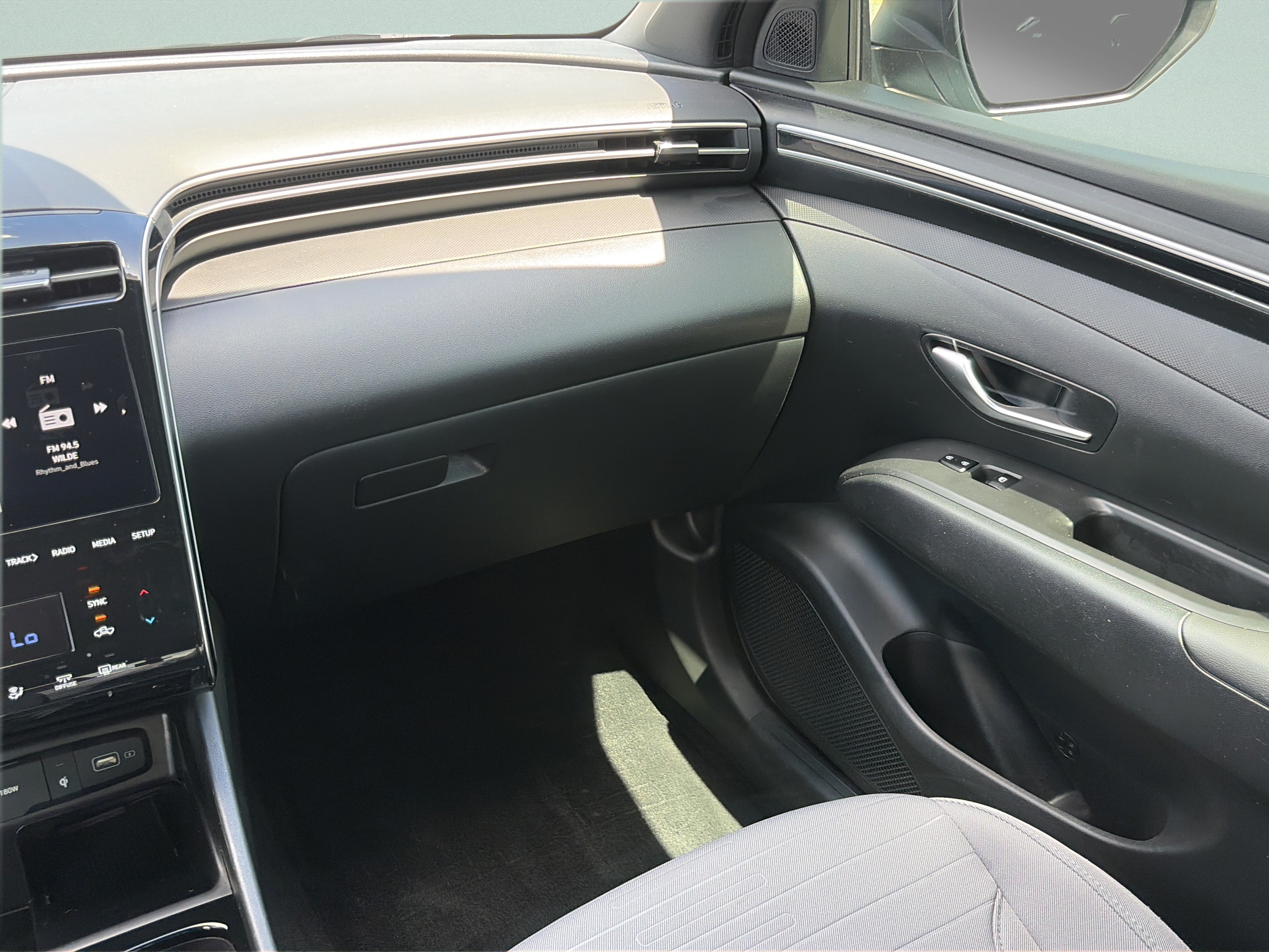 Certified 2024 Hyundai Santa Cruz SEL w/ Activity Package FWD image 13