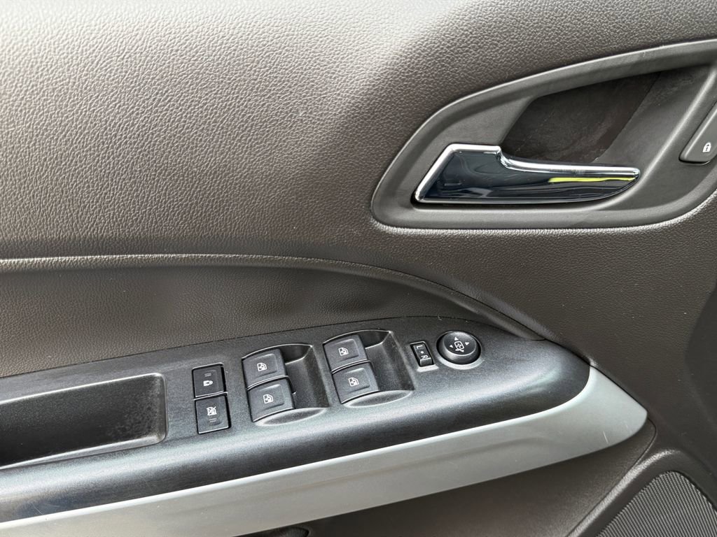Used 2018 Chevrolet Colorado LT image 11