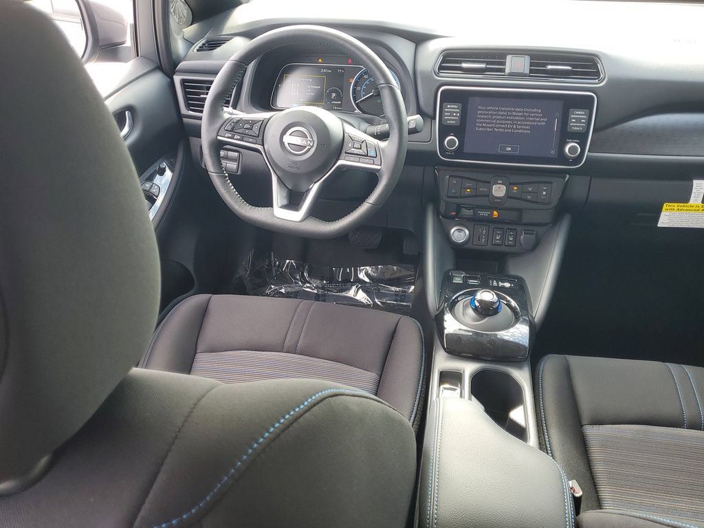 Used 2025 Nissan Leaf SV Plus FWD image 9