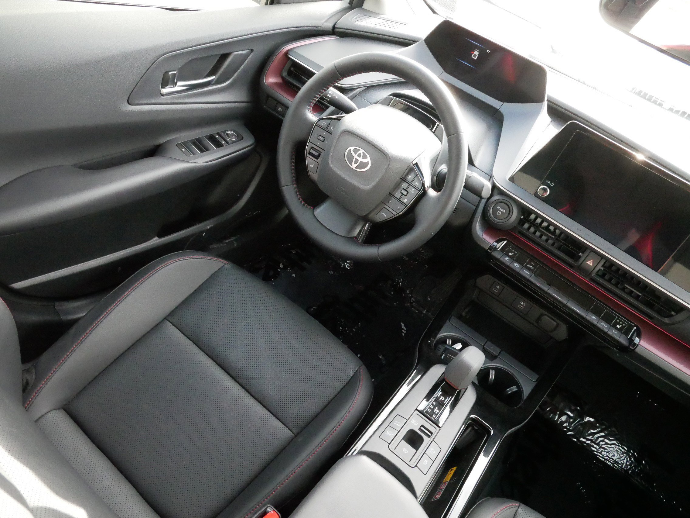 Certified 2024 Toyota Prius Prime image 4