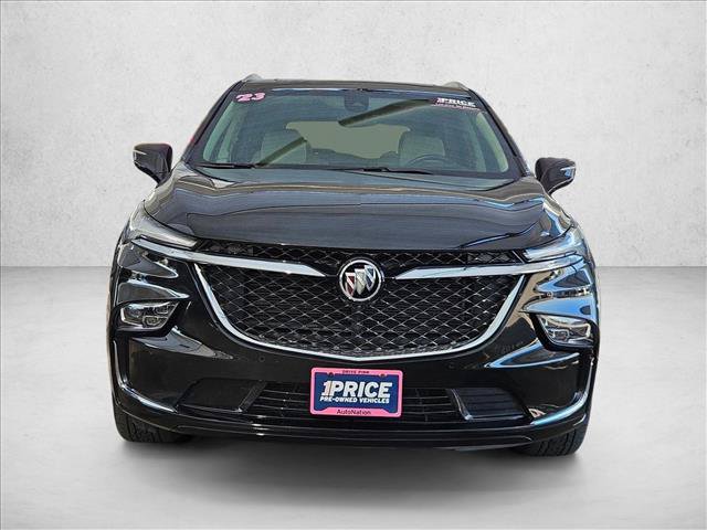 Used 2023 Buick Enclave Avenir w/ Avenir Technology Package FWD image 2
