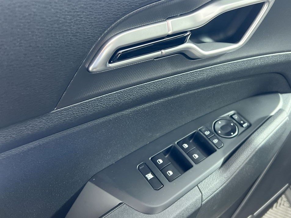 New 2026 Kia Sportage LX FWD image 14