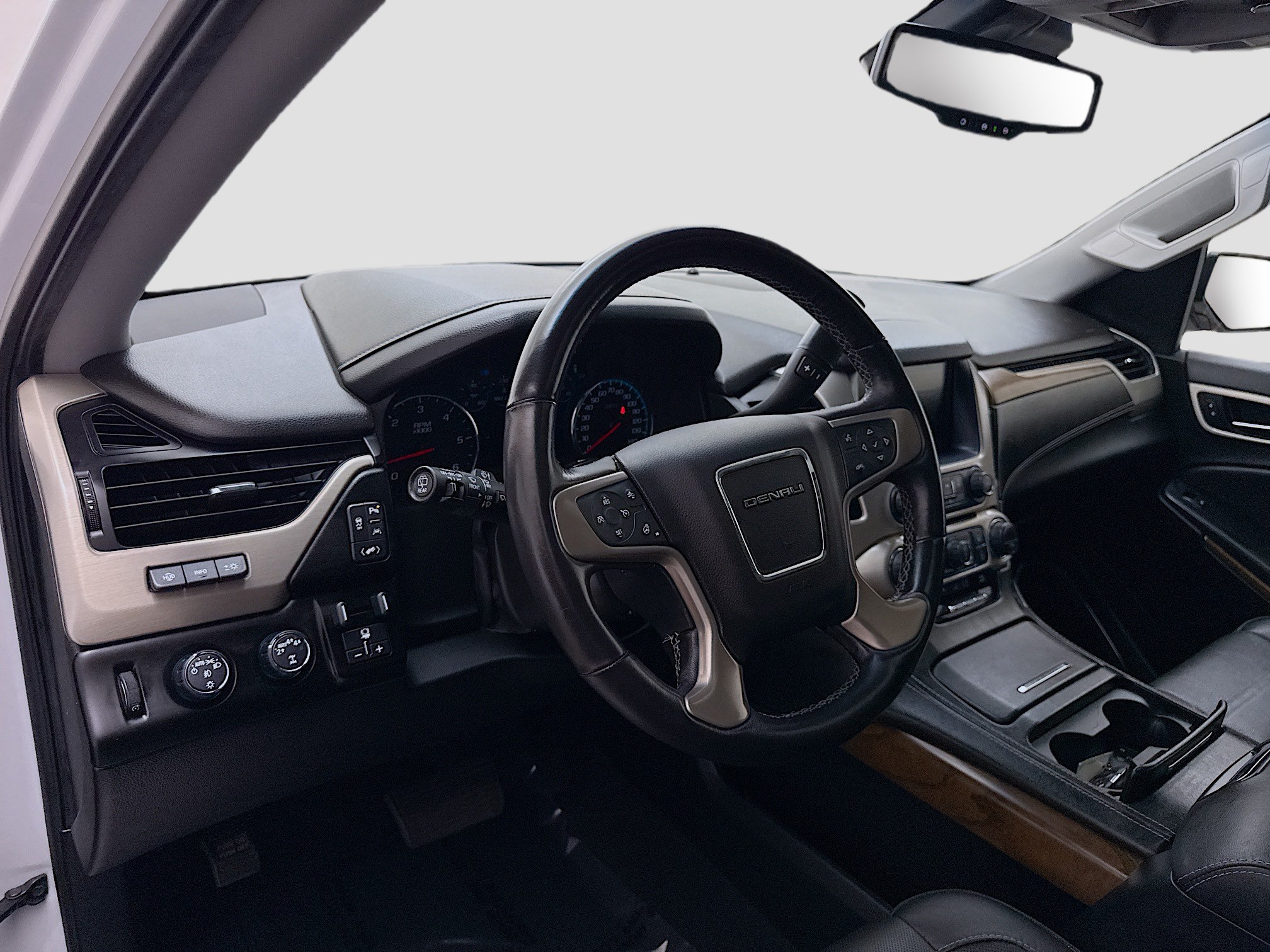 Used 2019 GMC Yukon Denali w/ Open Road Package AWD/4WD image 9