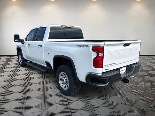 Used 2024 Chevrolet Silverado 3500 W/T image 3