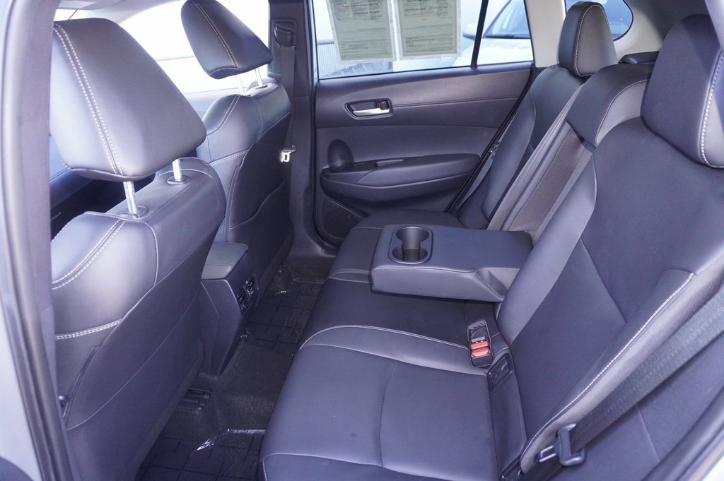 Certified 2022 Toyota Corolla Cross XLE image 10