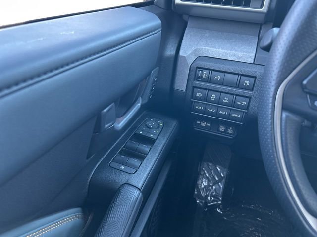 Used 2025 Toyota 4Runner Trailhunter AWD/4WD image 21