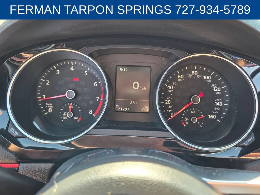 Used 2017 Volkswagen Jetta GLI FWD image 34