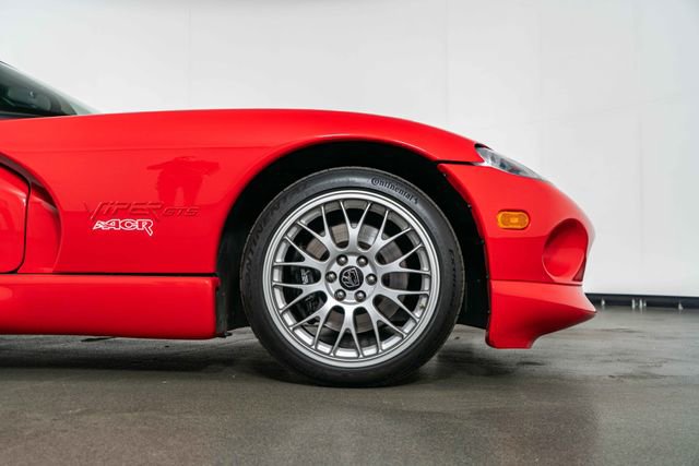 Used 2002 Dodge Viper GTS RWD image 11
