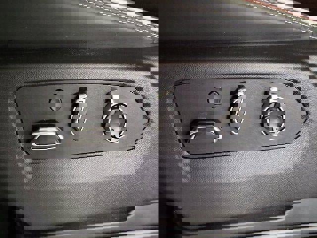 Used 2025 GMC Sierra 1500 Denali Ultimate image 13