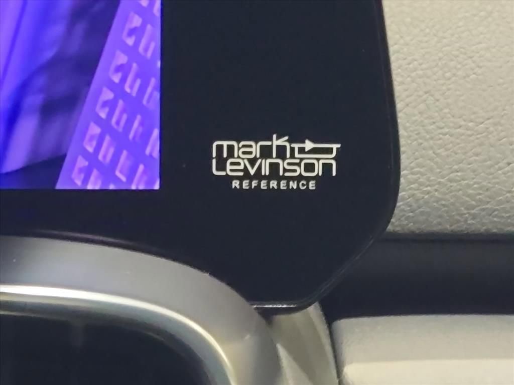 New 2025 Lexus LX 700h Luxury image 24