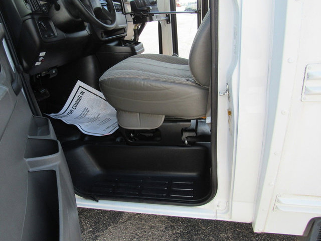 Used 2007 Chevrolet Express 3500 w/ School Bus Package RWD image 21