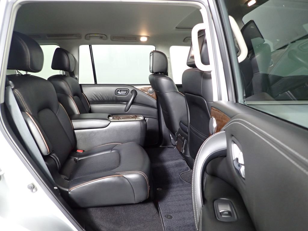 Used 2019 Nissan Armada Platinum w/ Captain's Chairs Package image 39