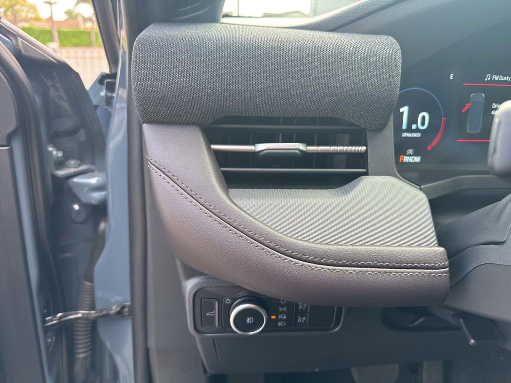 Used 2025 Ford Explorer ST w/ Sun And Sound Package AWD/4WD image 20