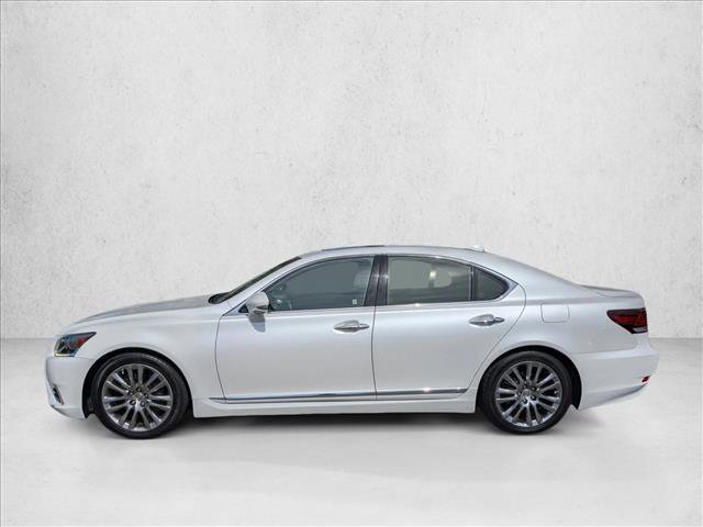 Used 2017 Lexus LS 460 w/ Comfort Package image 9