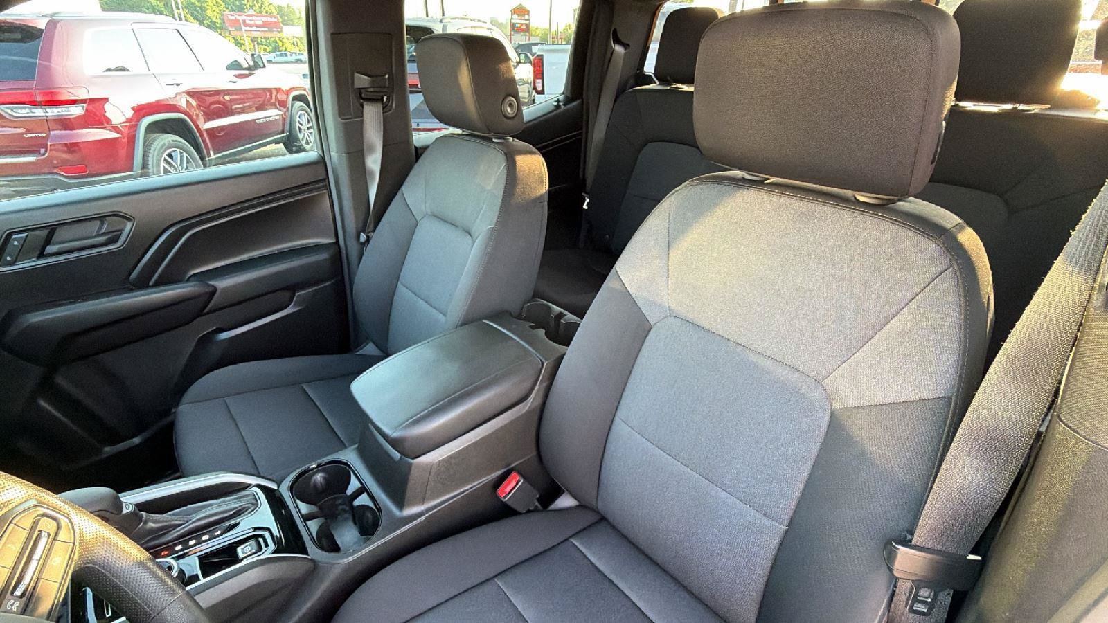 Used 2023 Chevrolet Colorado Trail Boss w/ Advanced Trailering Package AWD/4WD image 16