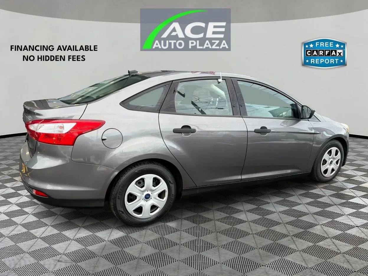 Used 2014 Ford Focus S image 5
