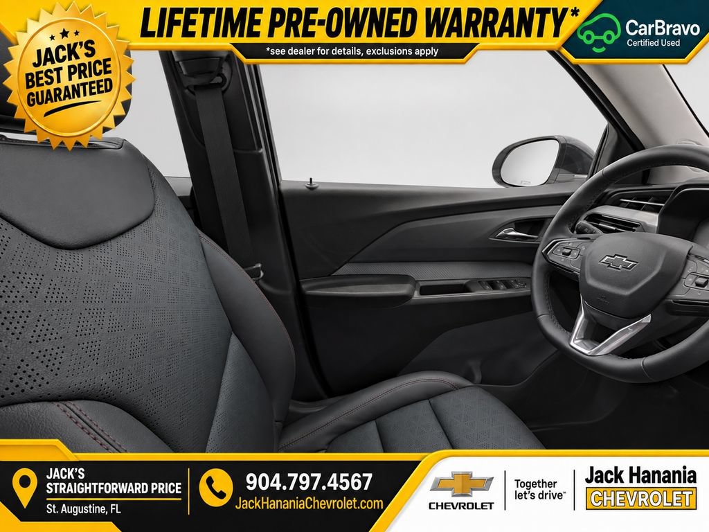 Used 2027 Chevrolet Bolt RS FWD image 15