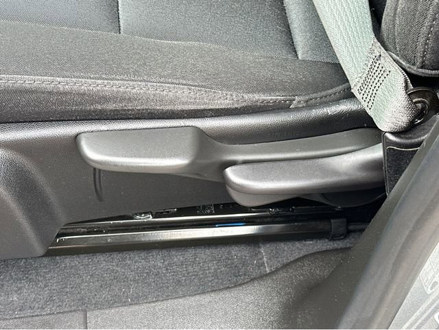 Used 2023 Chevrolet Colorado W/T RWD image 33