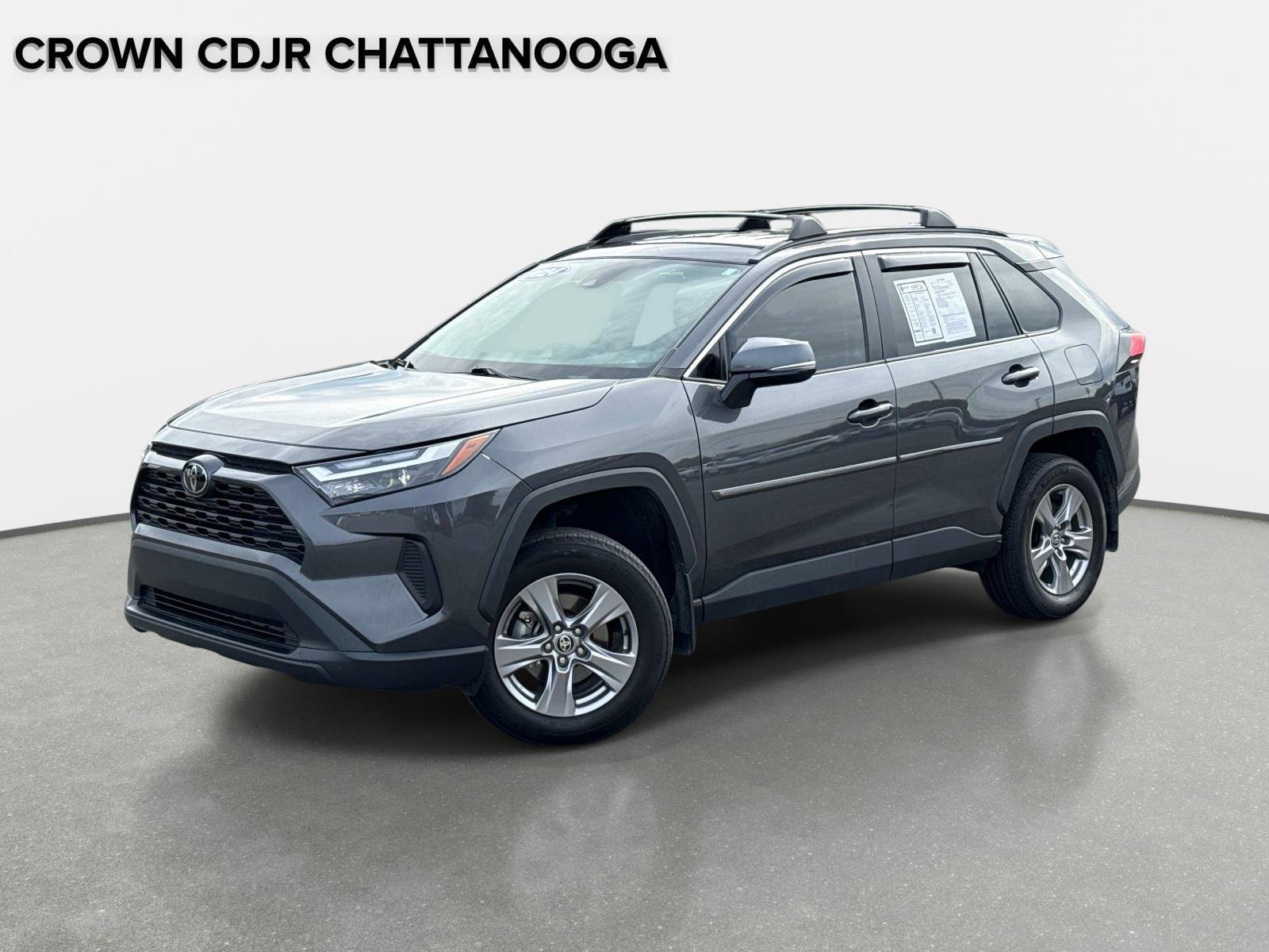 Used 2024 Toyota RAV4 XLE AWD/4WD image 1