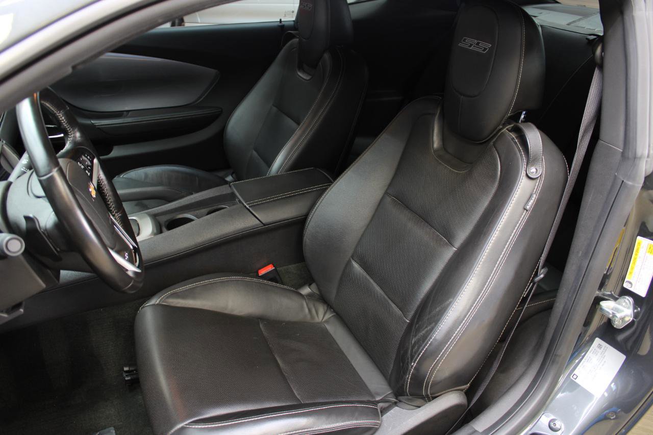 Used 2012 Chevrolet Camaro SS w/ RS Package RWD image 32