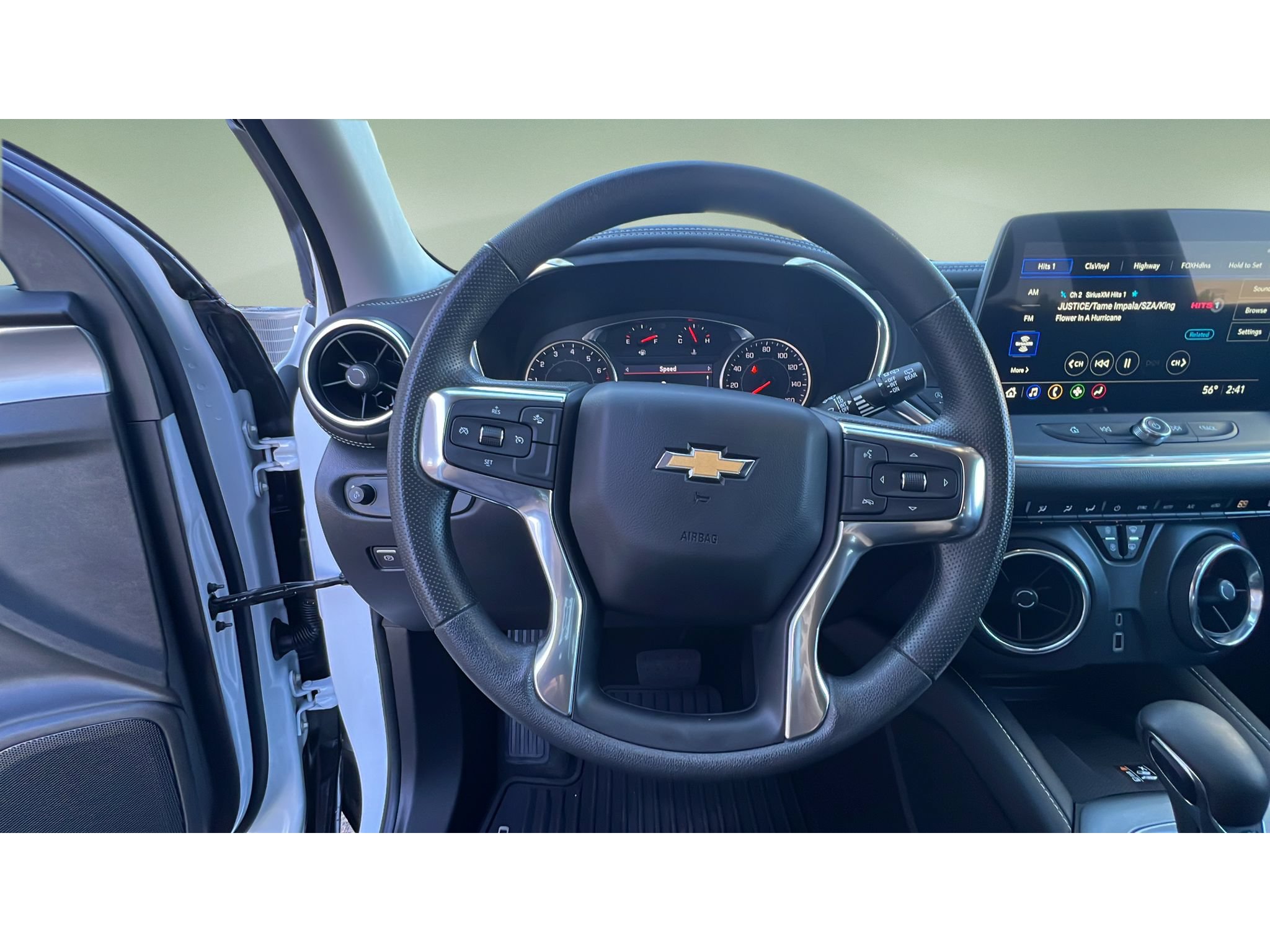 Certified 2025 Chevrolet Blazer LT w/ Convenience Package AWD/4WD image 22