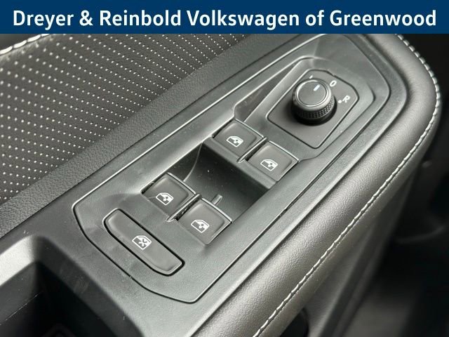 New 2026 Volkswagen Atlas Cross Sport SEL R-Line image 22