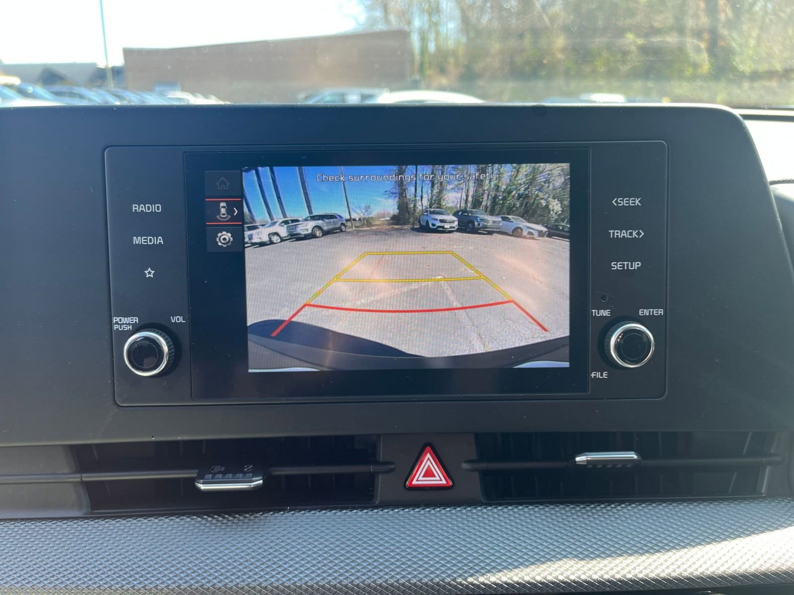 Used 2025 Kia Sportage LX image 23