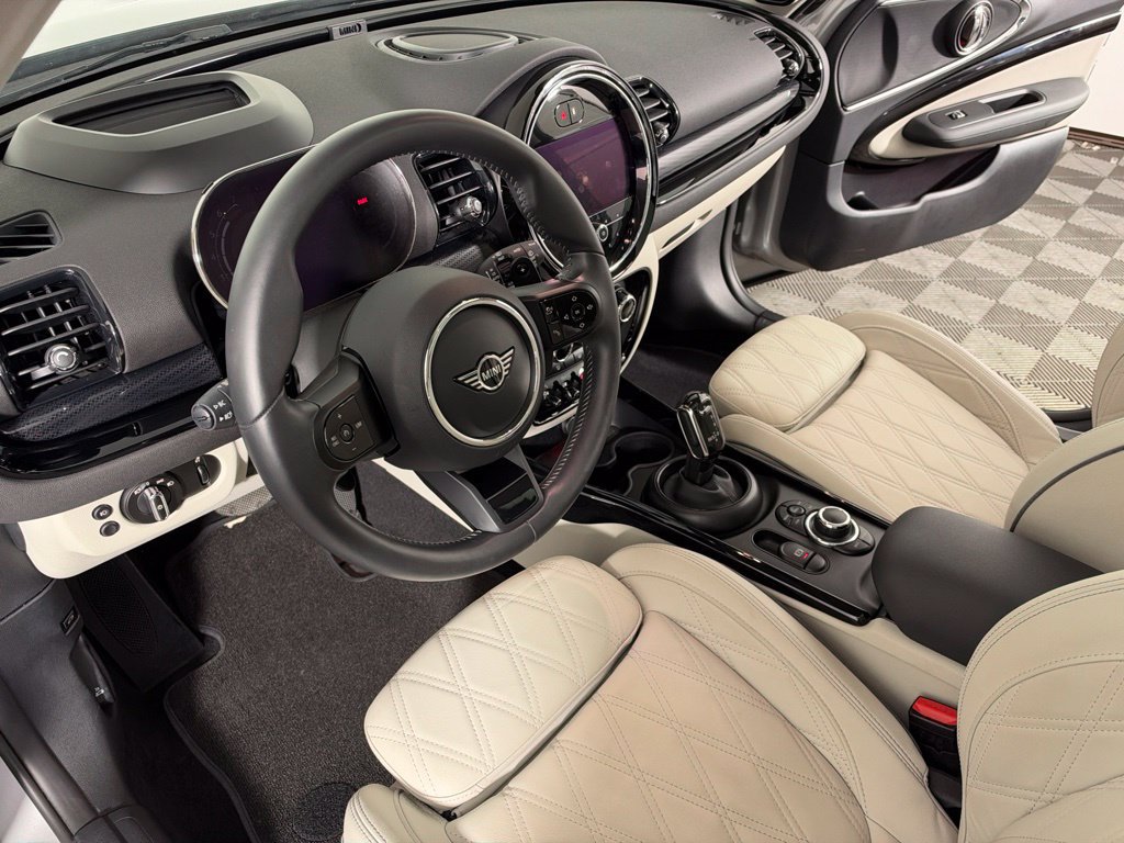 Certified 2024 MINI Cooper Clubman S AWD/4WD image 14