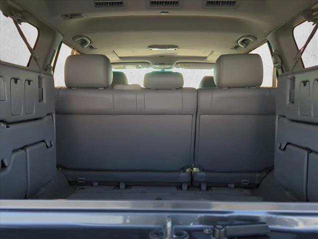 Used 2003 Toyota Land Cruiser AWD/4WD image 10