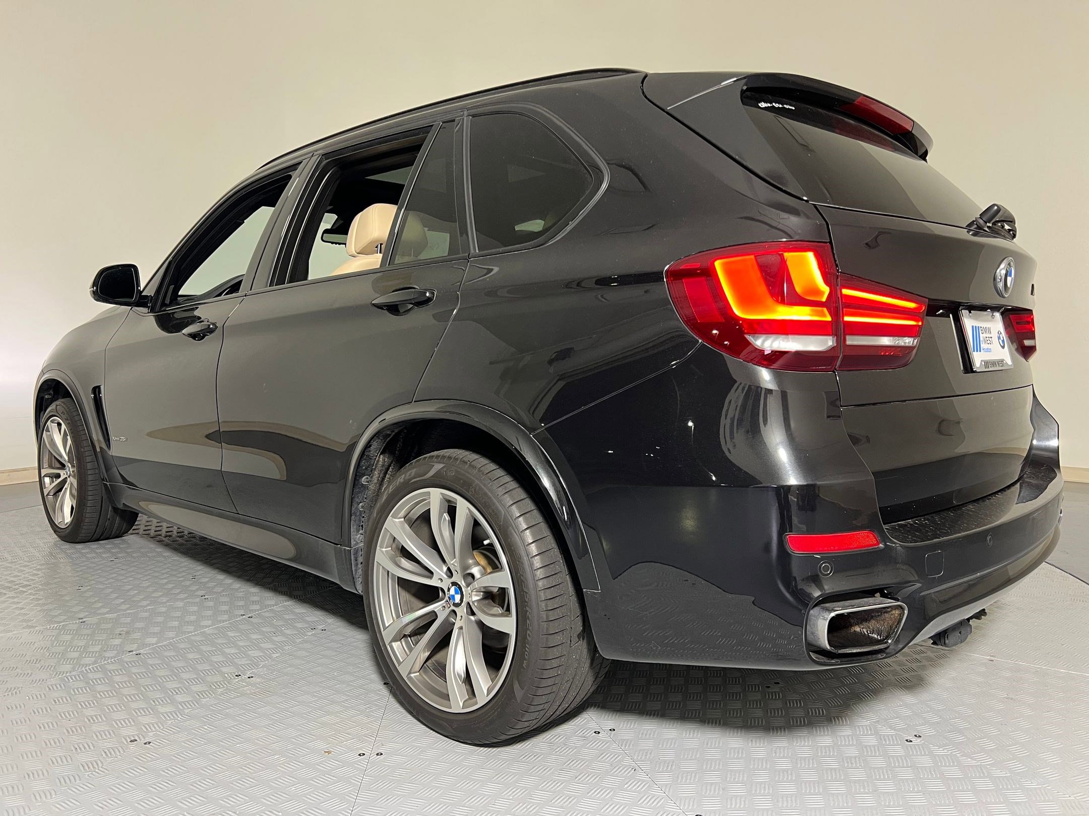 Used 2018 BMW X5 xDrive35i image 3