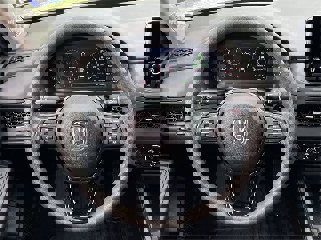 Used 2025 Honda Accord SE image 11