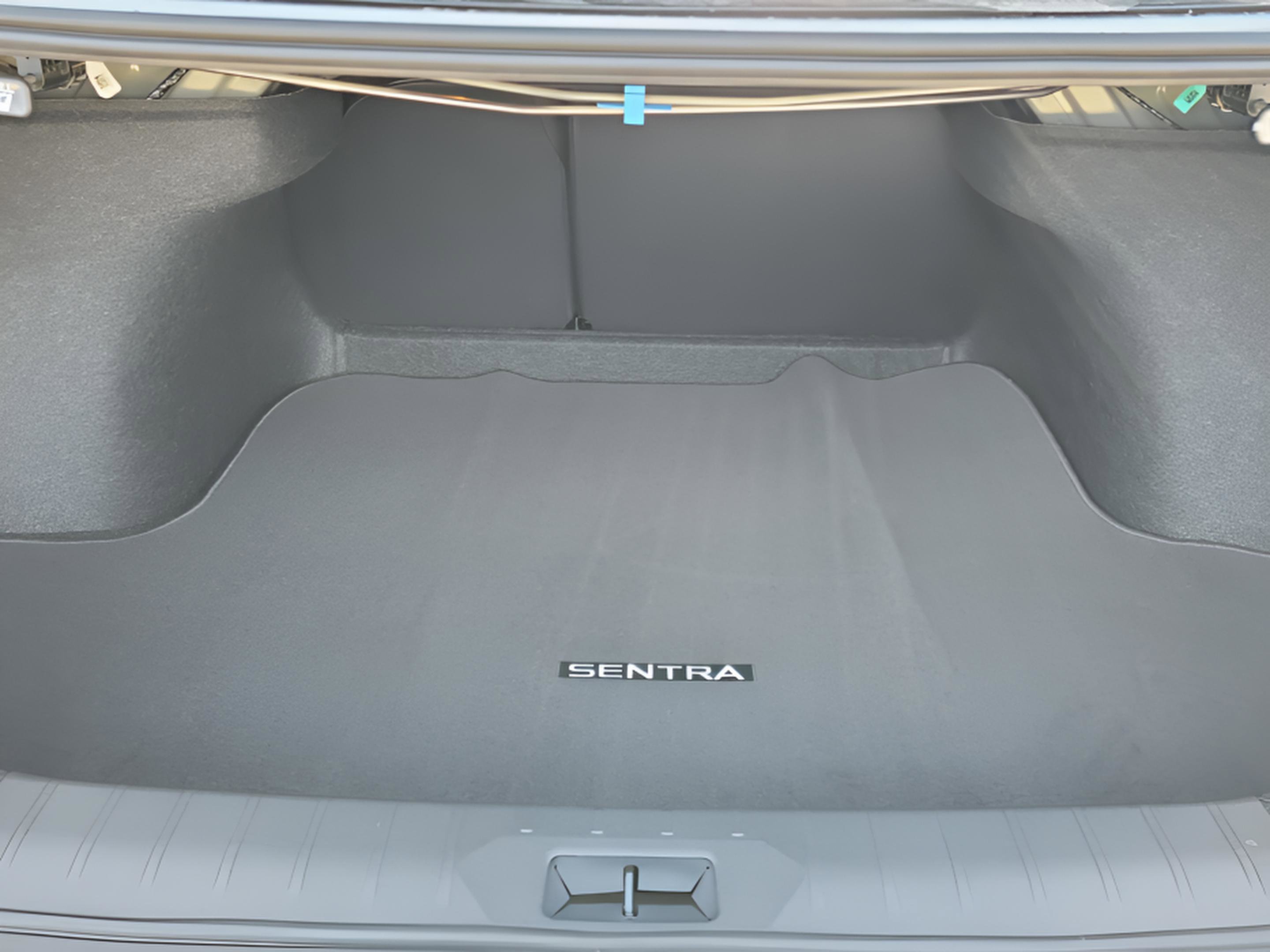 New 2026 Nissan Sentra SV w/ Floor Mat Package FWD image 9