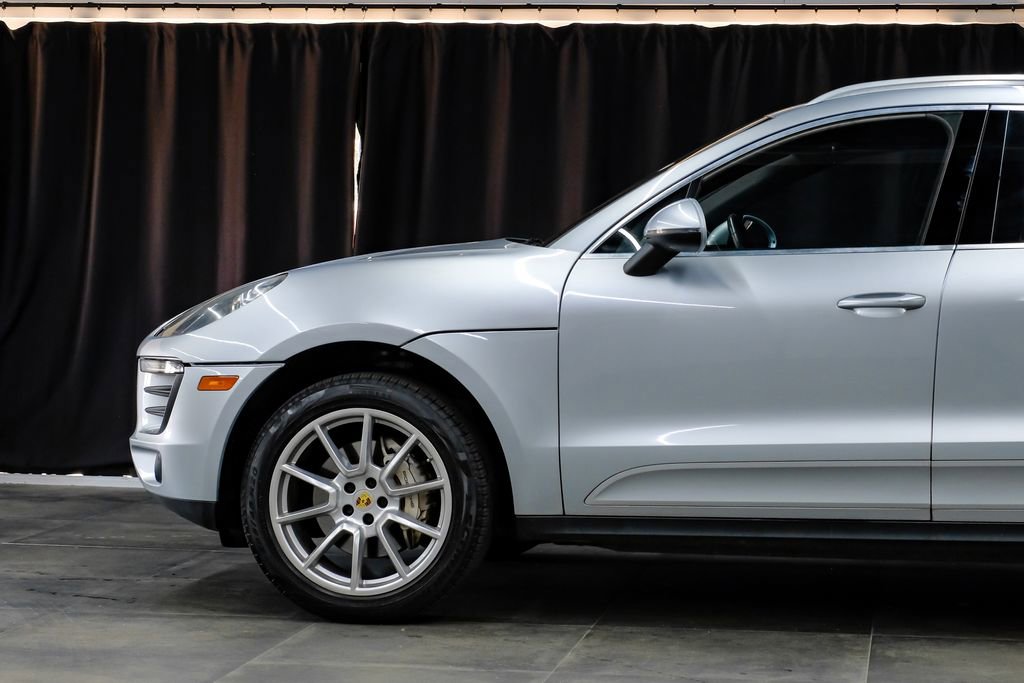 Used 2017 Porsche Macan S image 17