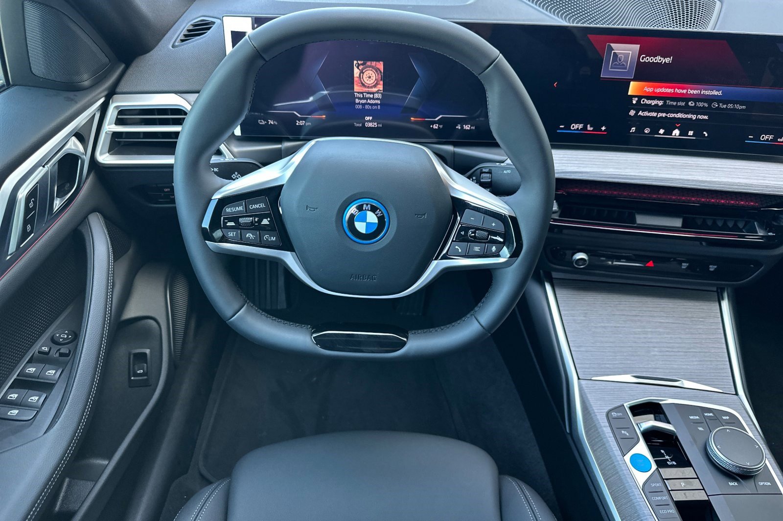 Used 2025 BMW i4 eDrive40 w/ Driving Assistance Package image 18