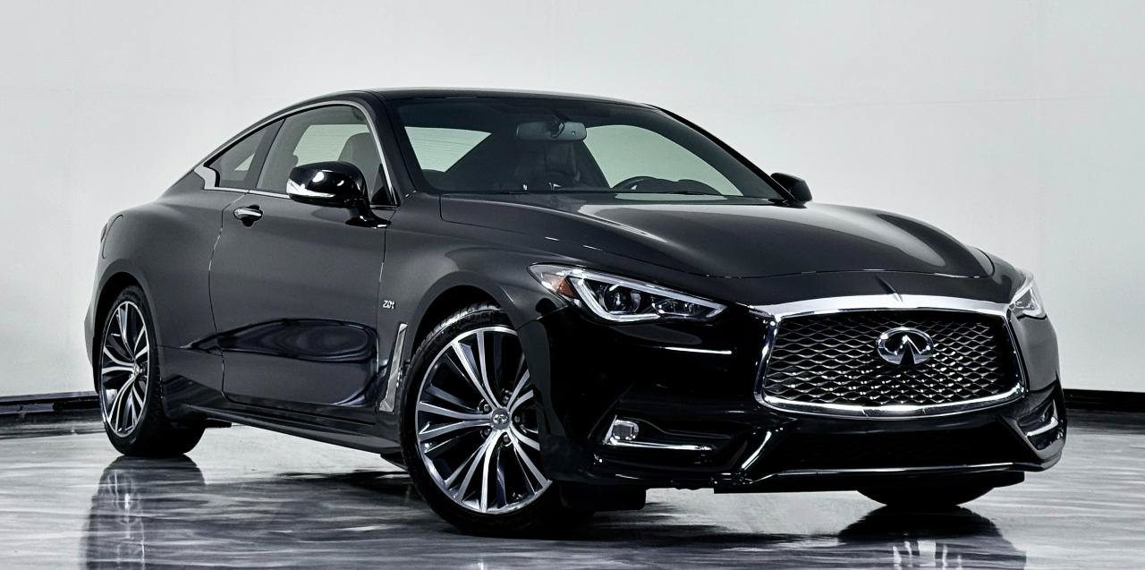 Used 2017 INFINITI Q60 2.0t w/ Premium Plus Package 2.0T AWD/4WD image 2