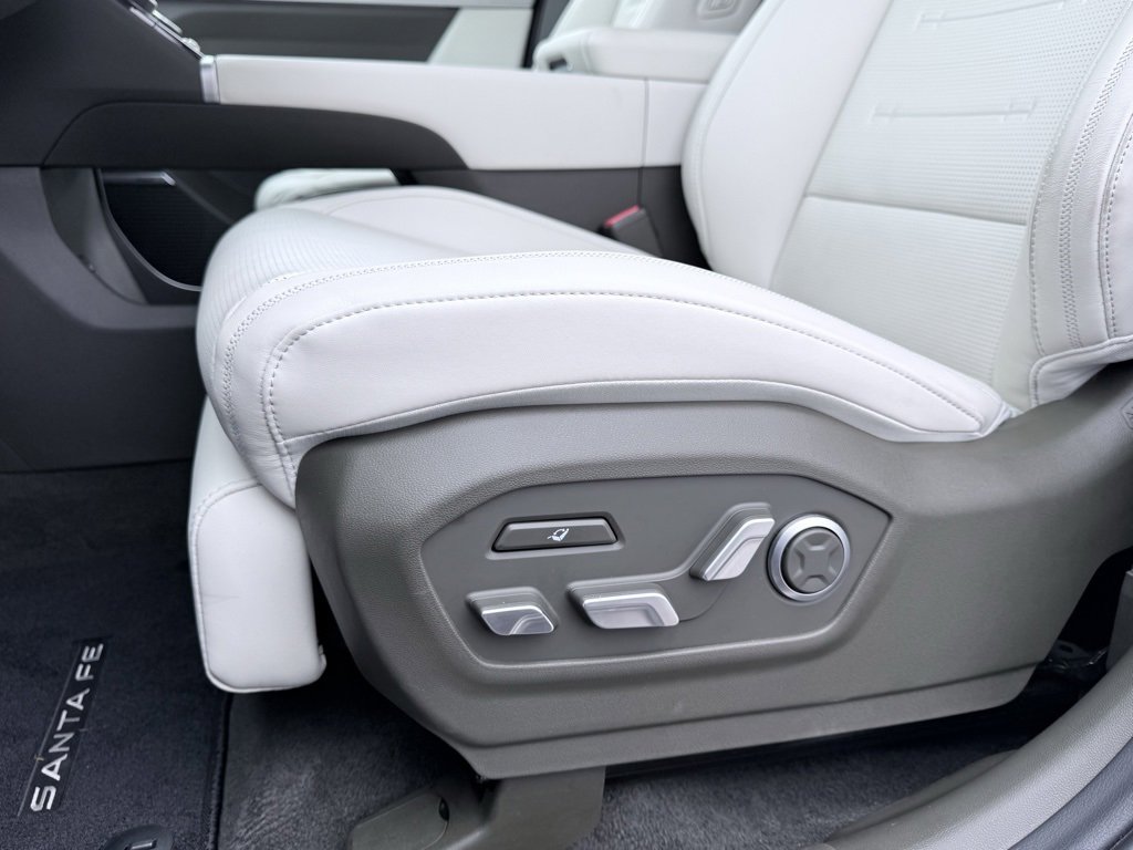 New 2025 Hyundai Santa Fe Calligraphy image 12