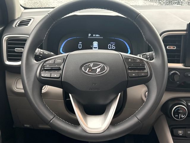 Certified 2024 Hyundai Venue SEL image 14